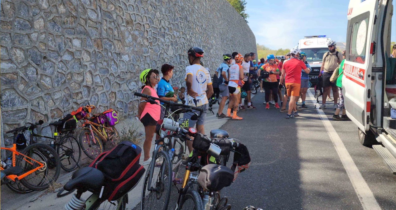 muglada bisiklet gezisi faciaya donustu 12 bisikletli yaralandi kvxkDKj5