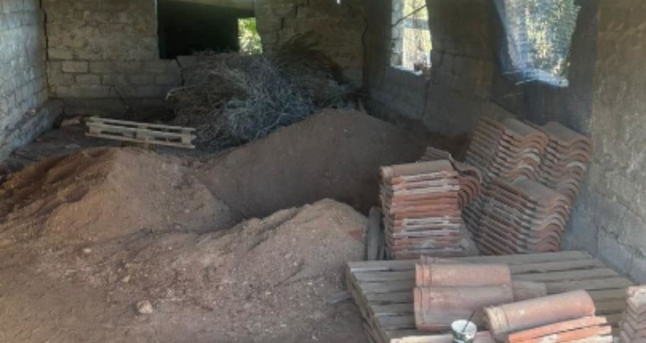 olen annesini ahira gomup emeklilik maasini almaya devam etti DRONP6eZ