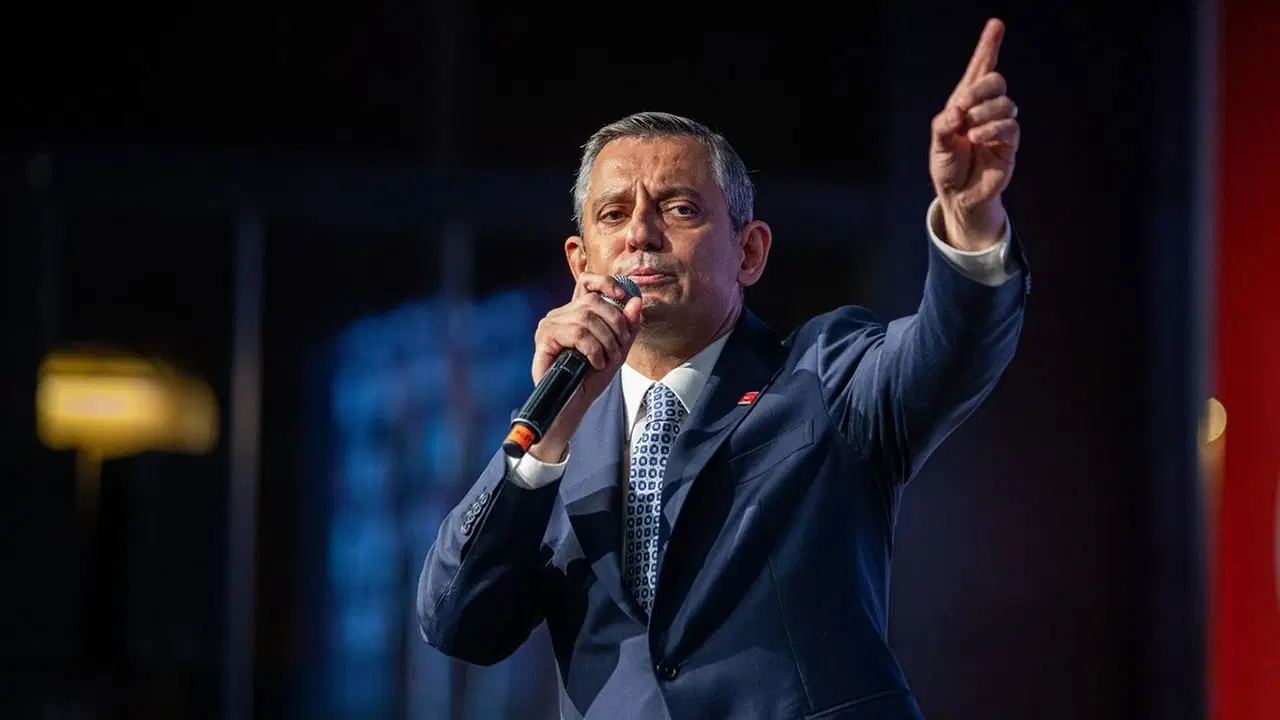 ozgur ozelden bahcelievler cagrisi bu meydanlar demokrasiyi getirecek gI6iQwgw