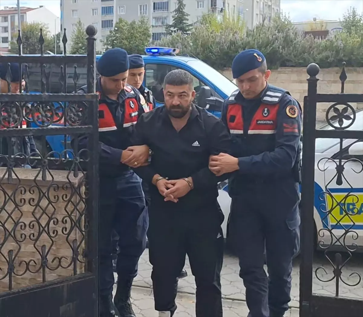 bafrada ailevi tartisma sonrasi cinayet supheli teslim oldu hxT1ZJ9q.jpg