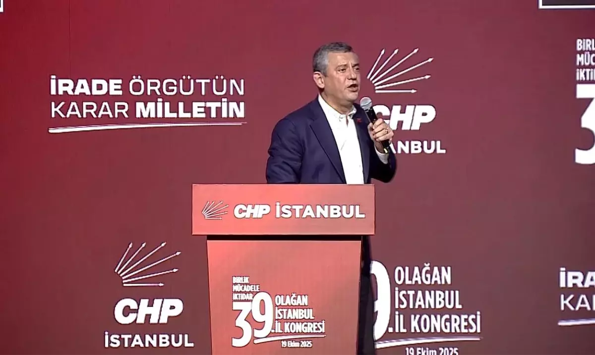 chp istanbul kongresi ozgur ozelin vurgulari we1uptGS.jpg