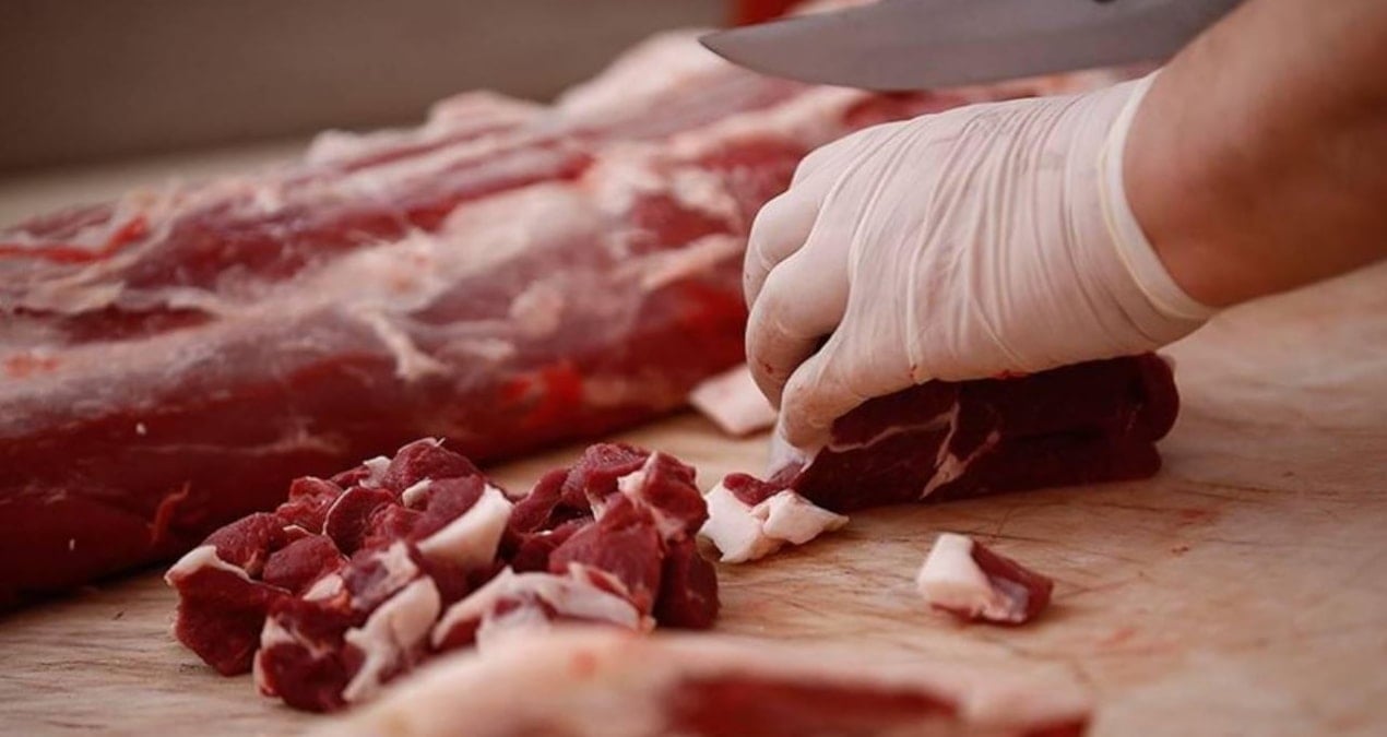 dev et ureticisi iflas etti alacaklilar kapiya dayandi DaIrxiik.jpg