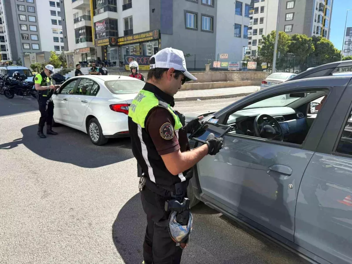 diyarbakirda cocuk ve genclerin korunmasi icin huzur uygulamasi M6v4acDs