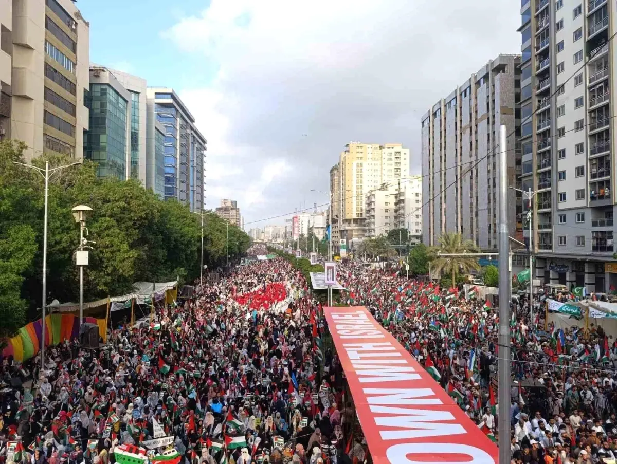 pakistanda gazze icin buyuk destek gosterisi CSgS6wPb