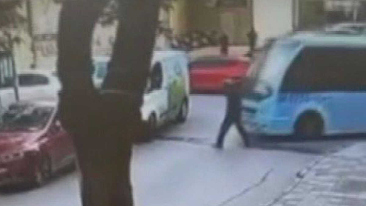 istanbul maltepede yayaya minibus carpti 4zp3gmYB.jpg