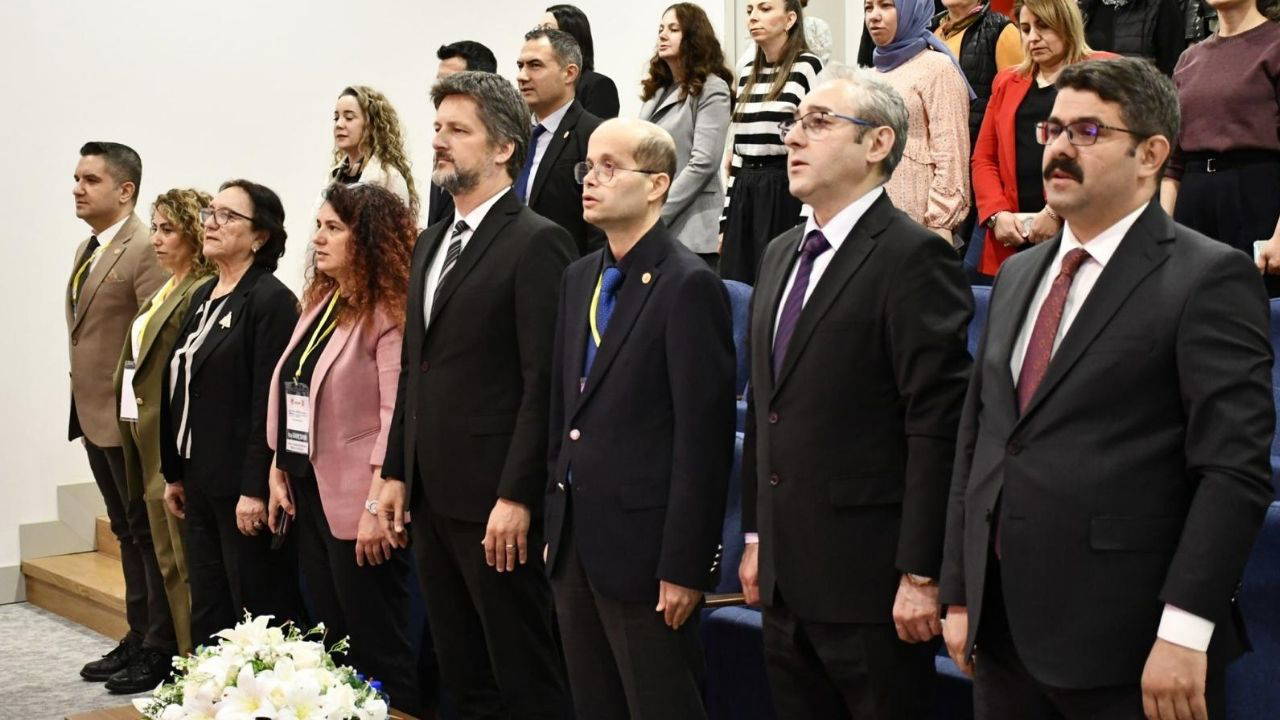 mill-mucadeleden-gunumuze-ankaradaki-diplomatik-misyonlar-ve-elcilik-binalari-konferansi-gerceklestirildi-TrH4D9V6