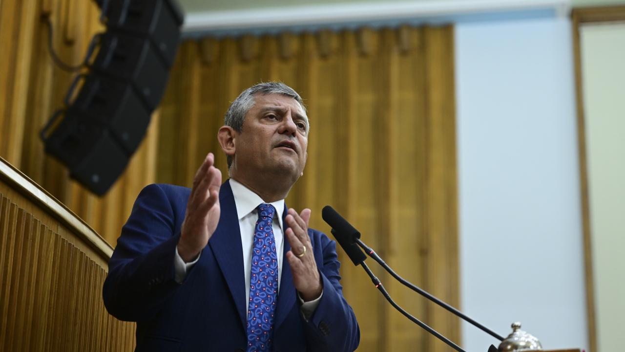 CHP’de Özgür Özel’i korkutan tablo! En az 25 vekil ‘Evet’ oyu verecek Chpde ozgur ozeli korkutan tablo en az 25 vekil evet oyu verecek YVqnn4ii